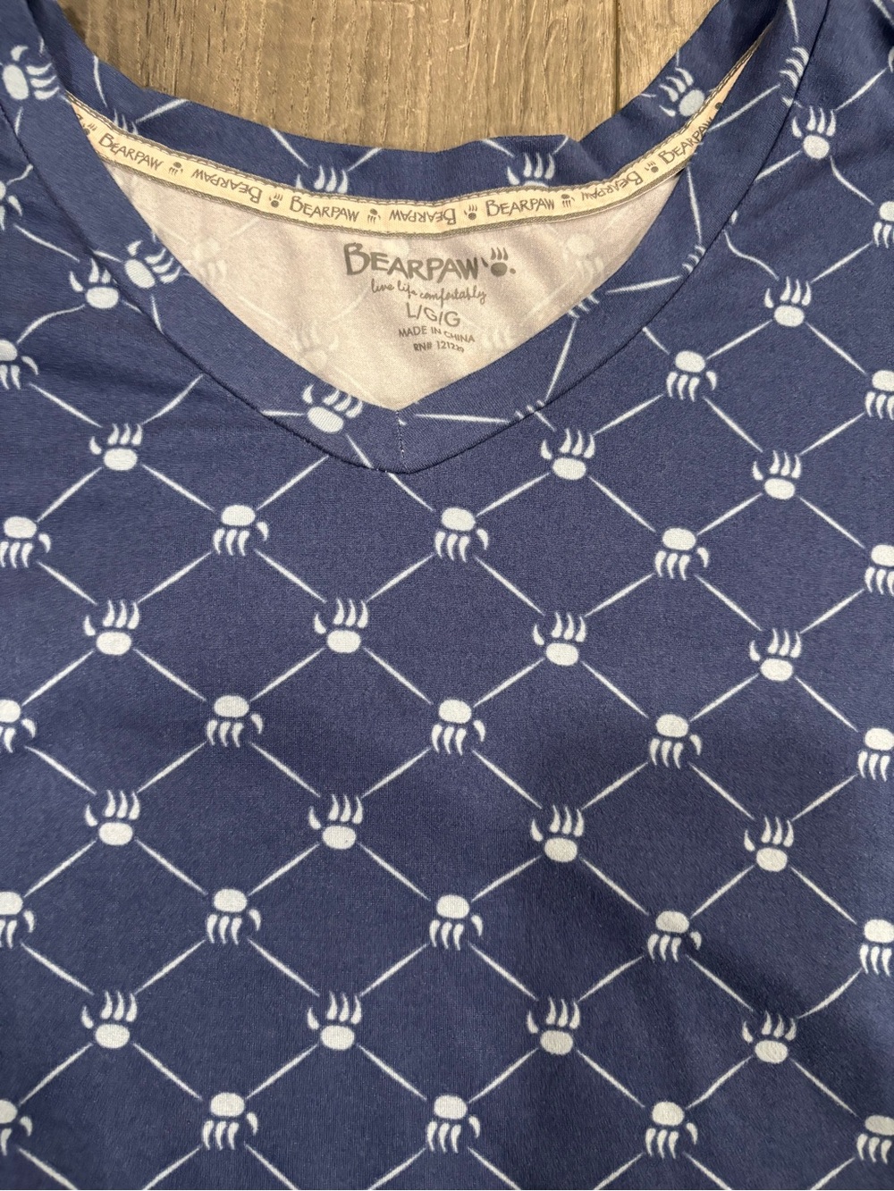 Bearpaw Womens Navy Blue Patterned Pajama Top
